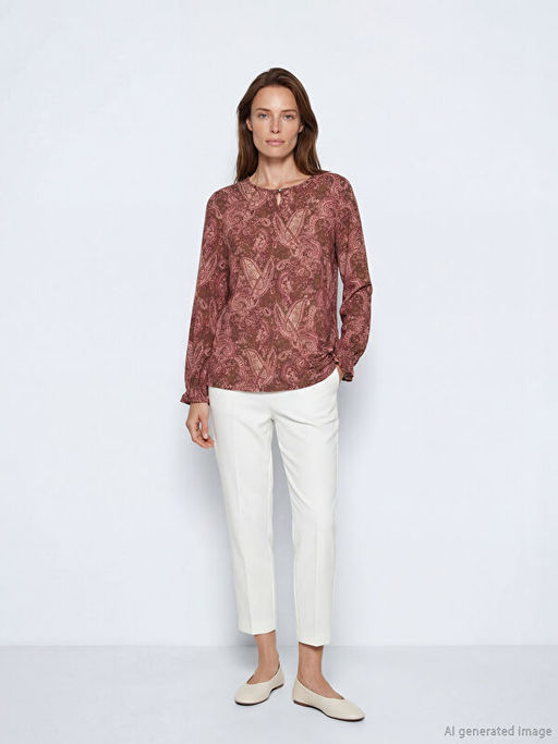 Bisiklet Yaka Desenli Bluz