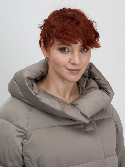 Куртка зимняя женская с капюшоном модная коричневого цвета 7651K - Visdeer фото 6