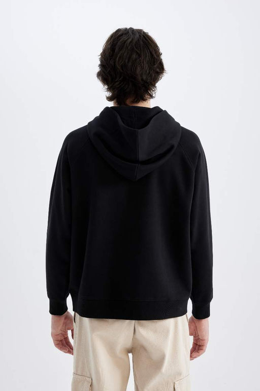 Базовый свитшот оверсайз из плотной ткани с капюшоном - Defacto фото 7