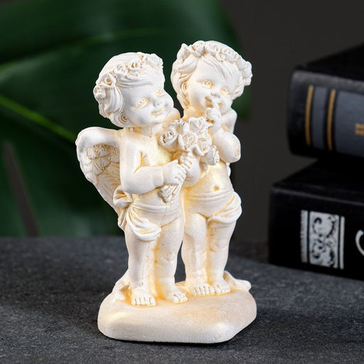 Фигурка гипс Ангелочки с букетом роз на сердце, позолота, 8.5?5.5?4 см