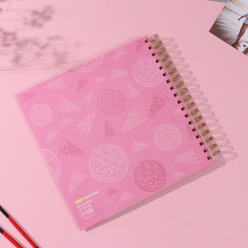 Фотоальбом на спирали 20 листов Котики с пиццей, объёмный элемент и 4 вкладки, 24?24 см