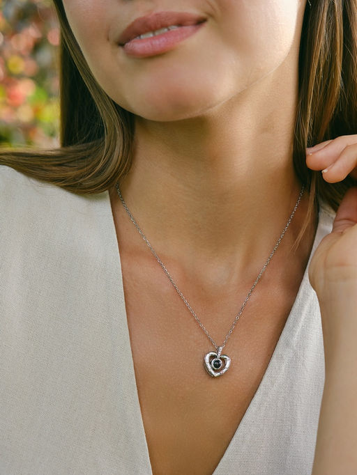 Набор с кулоном «Я тебя люблю», в коробке с мишкой, цвет серебро, нежно-розовая коробка