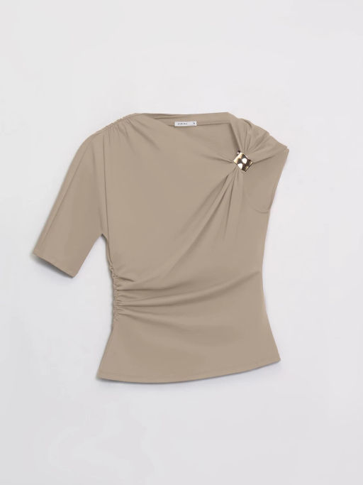 Топ с декоративным узлом / Zarina