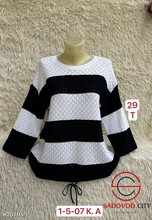 Свитер женский в широкую полоску