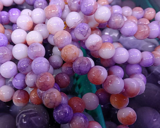 Браслет из камня 10мм Сиреневый агат привлекает энергии счастья