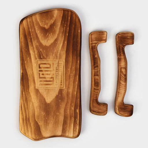 Доска разделочная деревянная для подачи на ножках в обжиге Wild Kitchen, 31×14.5×7 см, цельный массив кедра