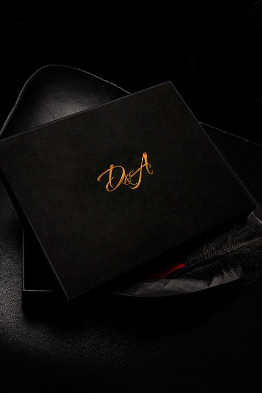 7044 Платье лакированное