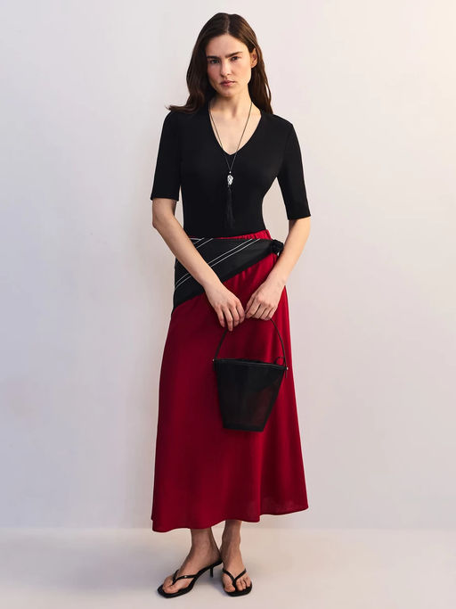 Боди из хлопка с треугольным вырезом / Zarina