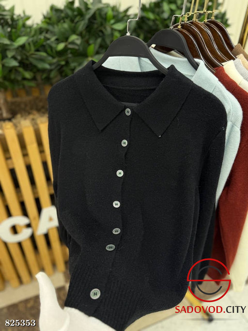 Кардиган женский на пуговицах