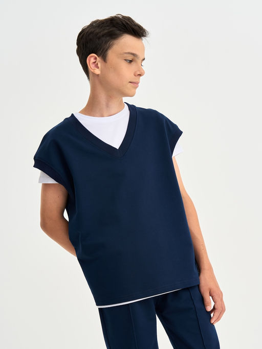 Темно-синий жилет