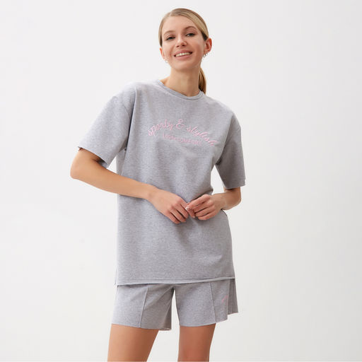 Костюм спортивный женский: футболка, шорты, MINAKU: SPORTY & STYLISH, светло-серый, размер 44