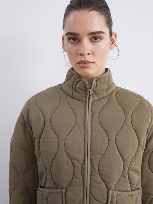 Dik Yaka Kapitone Oversize Kad?n Mont