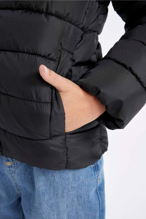 Водоотталкивающая куртка-пуховик с капюшоном для мальчиков - Defacto фото 9