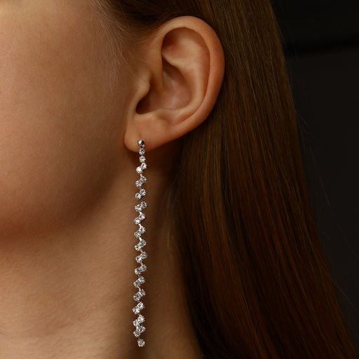 Серьги висячие со стразами Princess дорожка утончённая, белые в серебре,8 см