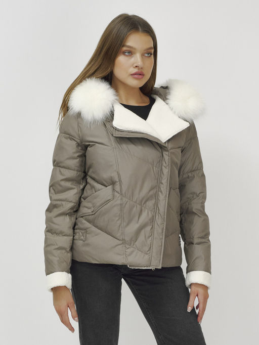 Куртка зимняя женская косуха с мехом и овчиной коричневого цвета 389_1K