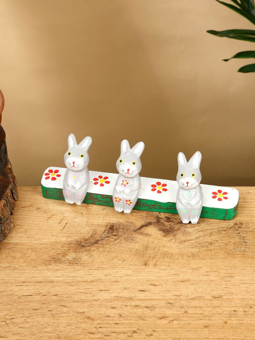 Сувенир Зайки на скамейке, 18?4?6 см, дерево