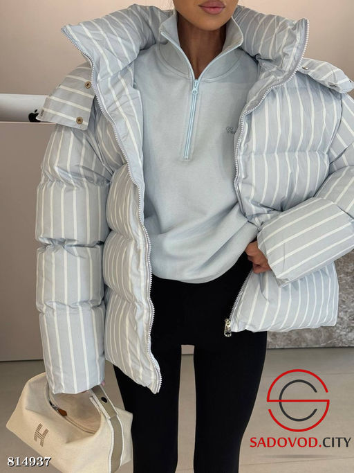 Куртка женская с капюшоном