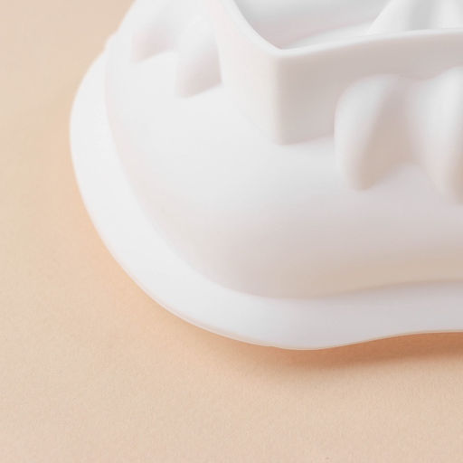 Форма для выпечки и муссовых десертов KONFINETTA Сердце с бантом, 19?17?6,5 см, цвет белый  фото 5