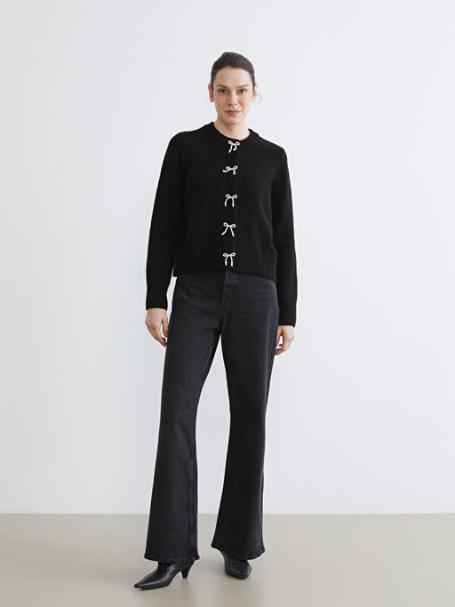 Bisiklet Yaka Fiyonk D??meli Kad?n Triko H?rka