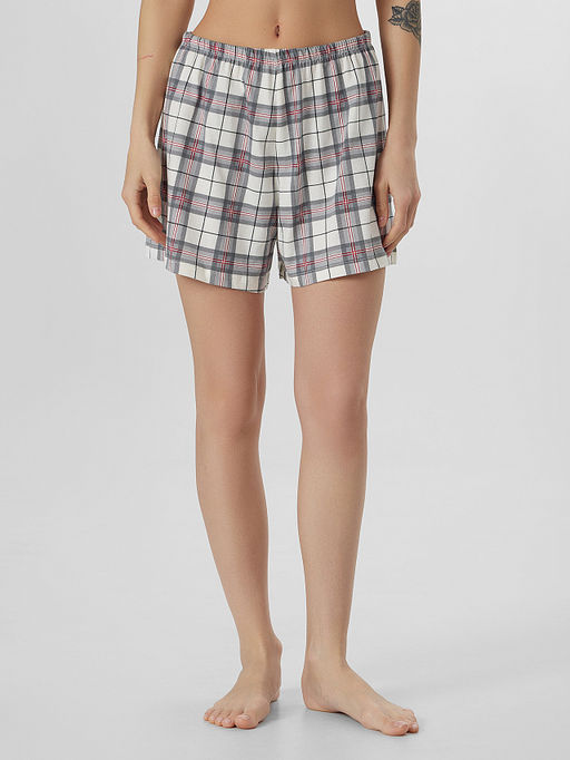 КОМПЛЕКТ ЖЕНСКИЙ (ДЖЕМПЕР, ШОРТЫ)