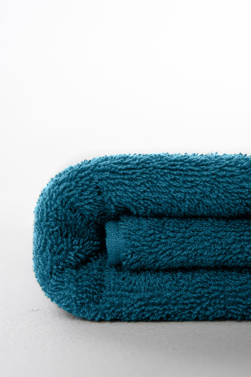 Полотенце махровое банное большое Софатекс 70 * 140 для ванной и бани bs