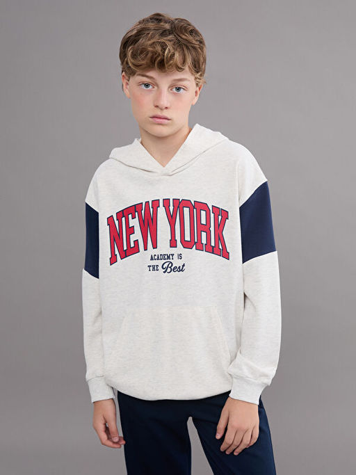 Kap??onlu New York Bask?l? Erkek ?ocuk Sweatshirt