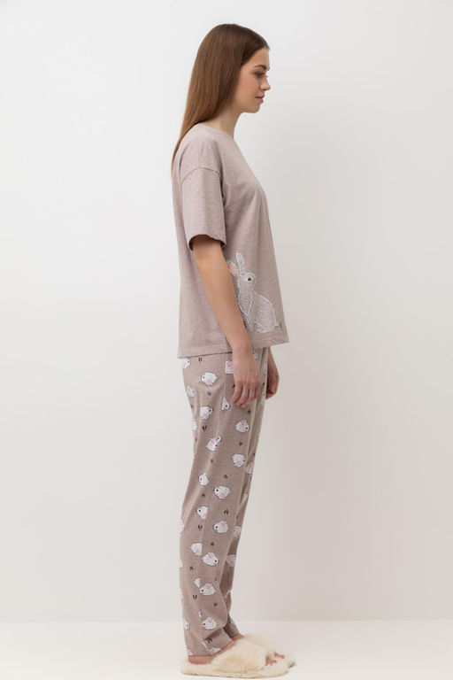 Е 20142/бежевый меланж,зайчата пижама жен