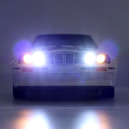 Машинка на пульте управления Легенда Дрифта, радиоуправление, полный привод, 40 км/ч, 2 комплекта колёс, 1:16, цвет белый - АвтоГрад фото 10