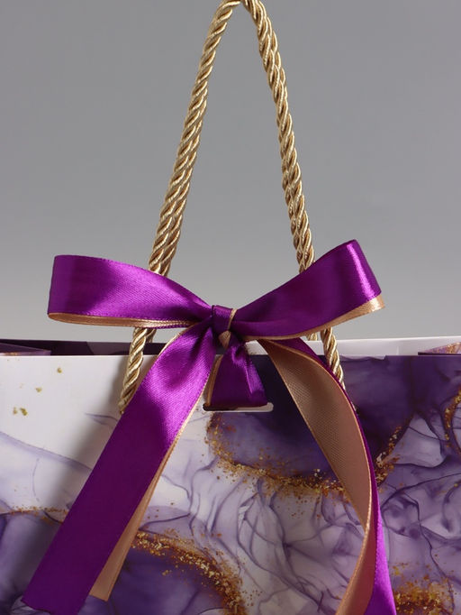 Пакет подарочный ламинированный «Мрамор», фиолетовый с бантиком, 19×15×7 см