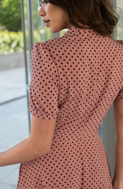 Романтичное платье пудровый/горошек - Donna saggia фото 5