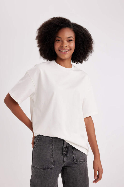 Базовая футболка Oversize с круглым вырезом и короткими рукавами - Defacto фото 3