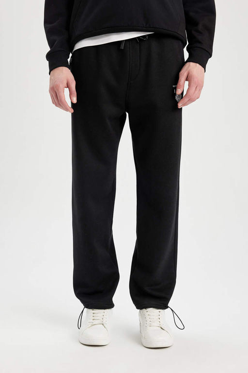 Широкие спортивные штаны оверсайз с карманами - Defacto фото 4