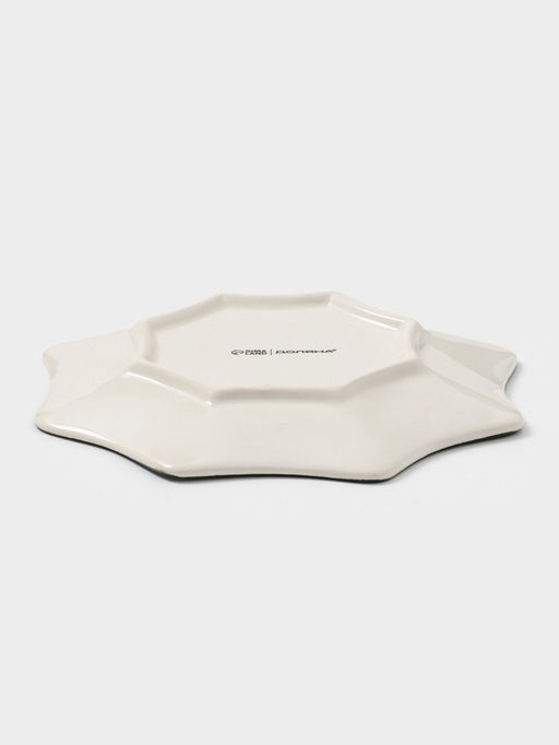 Тарелка сервировочная новогодняя Доляна «Сказки зимнего леса», 20×20×2.3 см, доломит, белая