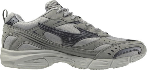 Кроссовки взрослые