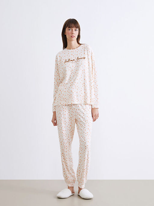 Bisiklet Yaka ?i?ekli Kad?n Pijama Tak?m?