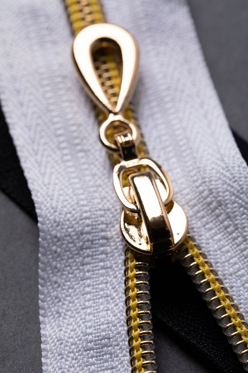 Молния Спираль декоративная GAMMA G105S с напылением 50 см тип 5 10 шт разъёмная однозамковая