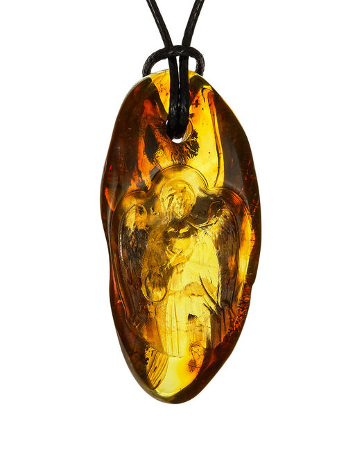 Кулон из натурального балтийского янтаря с резьбой Ангел-Хранитель
