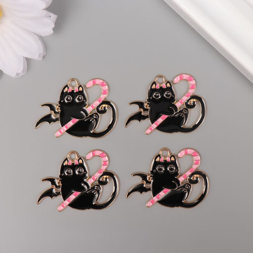 Цена за 4 шт. Декор для творчества металл, эмаль «Чёрный котик с конфетой», чёрно-розовый, 2.4×3.1 см
