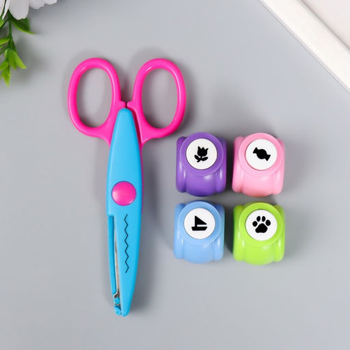 Набор для скрапбукинга «Средняя волна», ножницы фигурные 13.5 см+4 дырокола, d=1.2 см 11.2×18 см