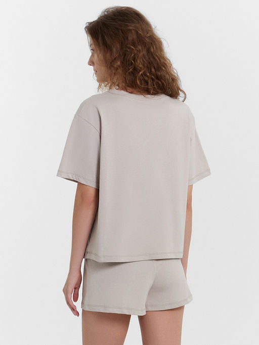 Комплект женский (футболка, шорты) серый с печатью - Mark formelle фото 3