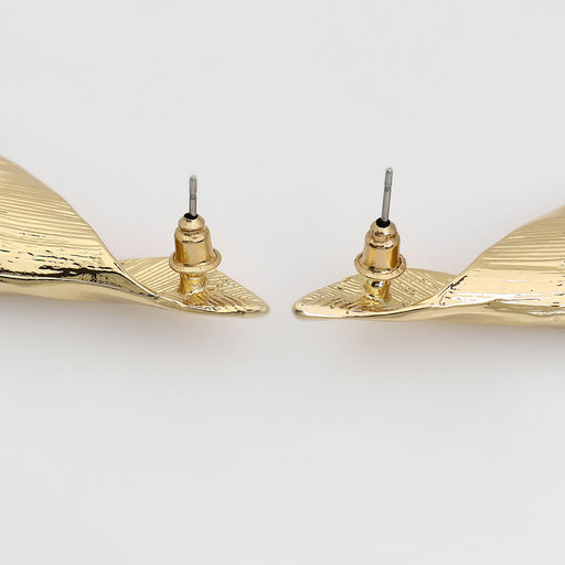 Серьги металл «Богема» скрученный листок, цвет золото