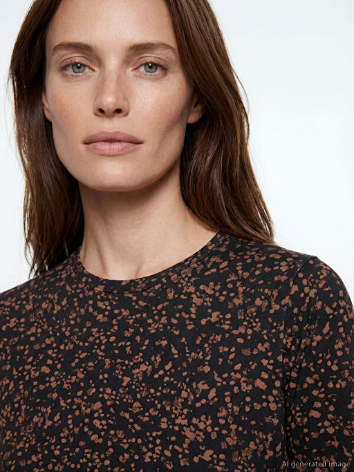 Bisiklet Yaka Desenli Bluz