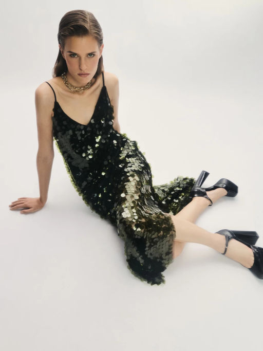 Платье миди с пайетками / Zarina