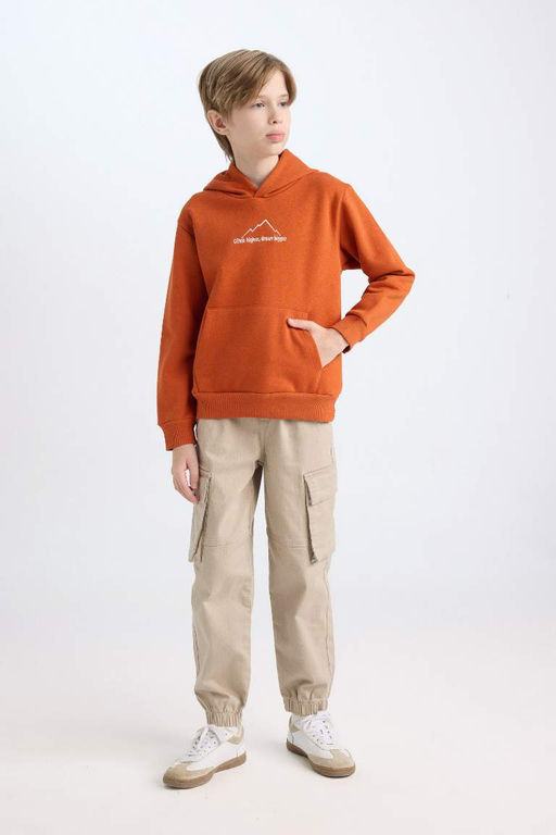 Толстовка обычного кроя с капюшоном и принтом на спине для мальчиков с вышивкой - Defacto фото 2