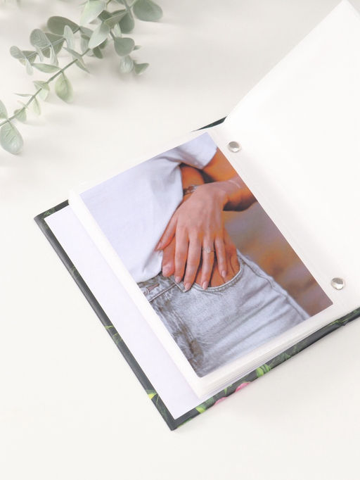 Фотоальбом на 96 фото 10?15 см Бабочка на цветах, матовый с ламинацией, 16.5?12?5.5 см