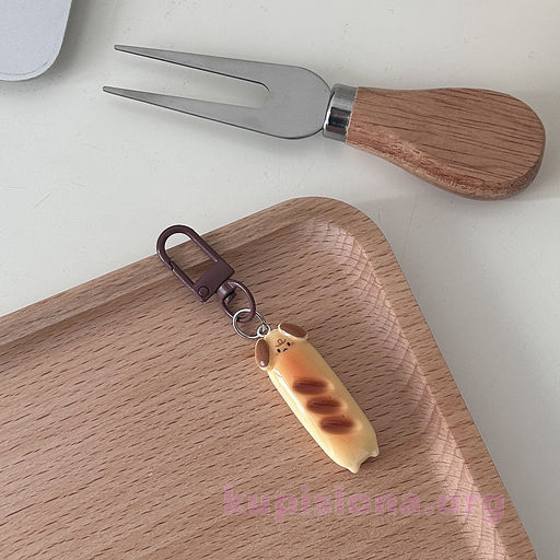 Брелок Батон