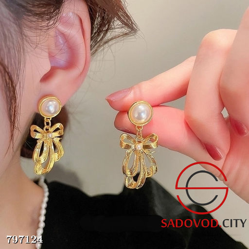 Модные серьги бижутерия гвоздики