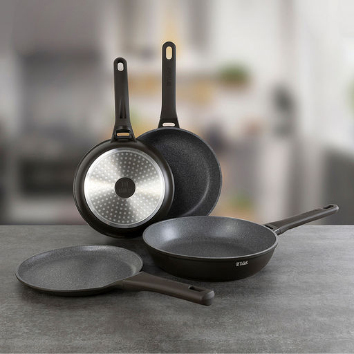 Сковорода с антипригарным покрытием д28см, h6см, s2мм, дно д22,6см, s4,3мм, литой алюминий, бакелитовая ручка с покрытием "soft-touch", "TalleR" (Китай) Подходит для всех видов плит, включая индукционную.