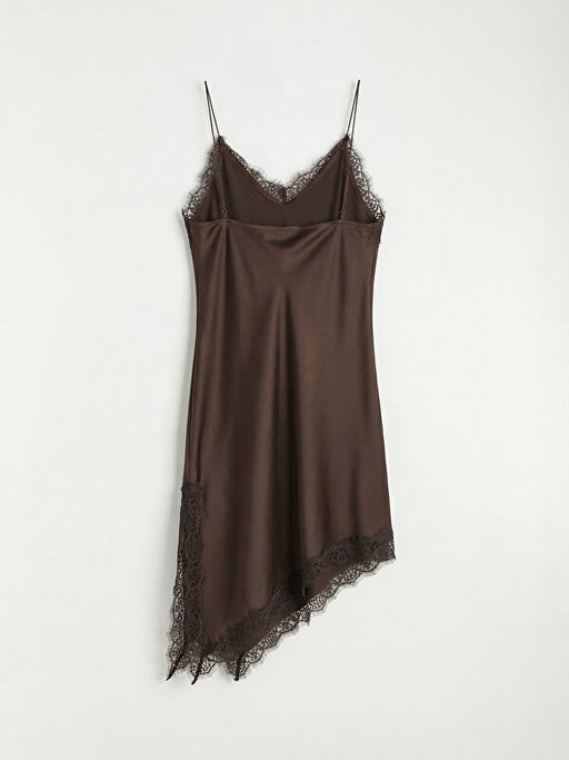 V Yaka Dantel Detayl? Saten Bluz