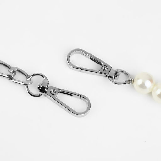 Цепочка для сумки, с карабинами, с жемчужными бусами, d=12 мм, 14×8 мм, 120 см, цвет серебряный